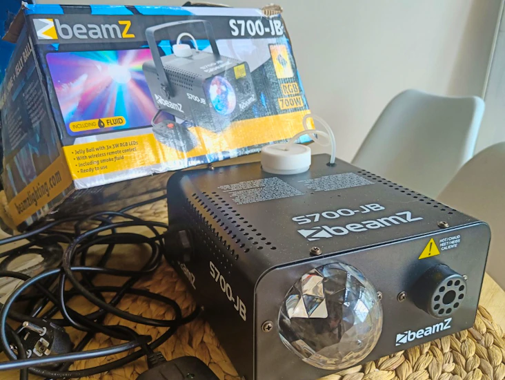 Beamz savukone ja spottivalo