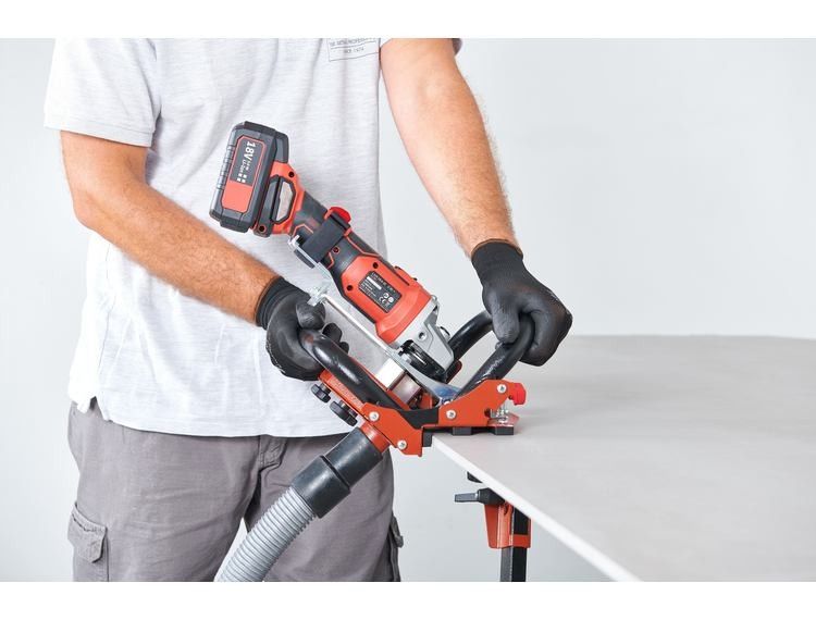 Raimondi bc45 hjørnekapper til flis leies ut.