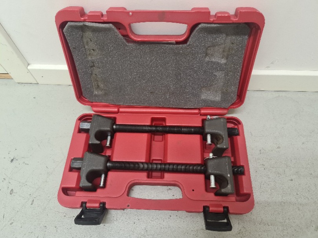 Fjærspenner, 2 stk.