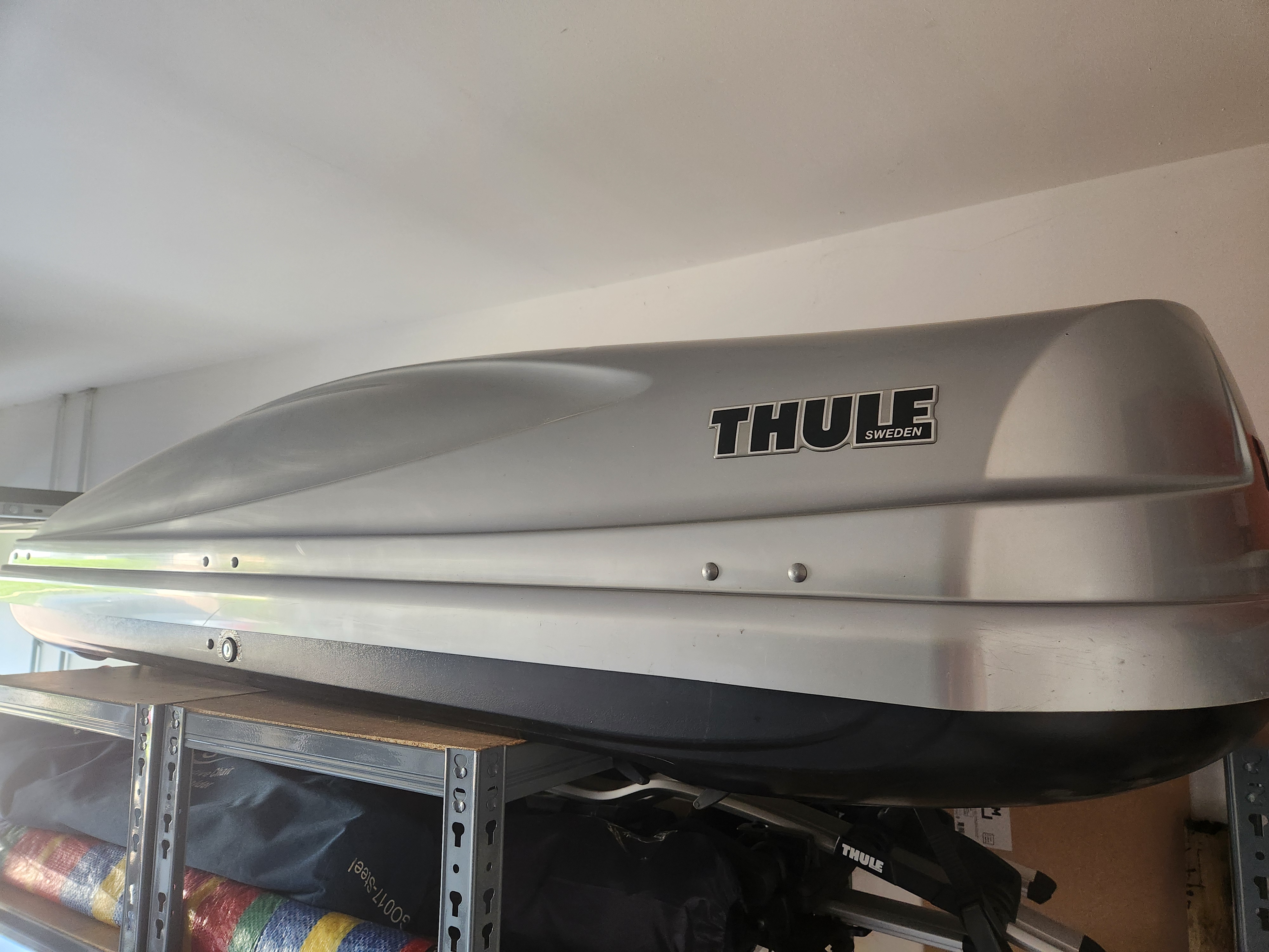 Thule car roof box & atera roof bars.