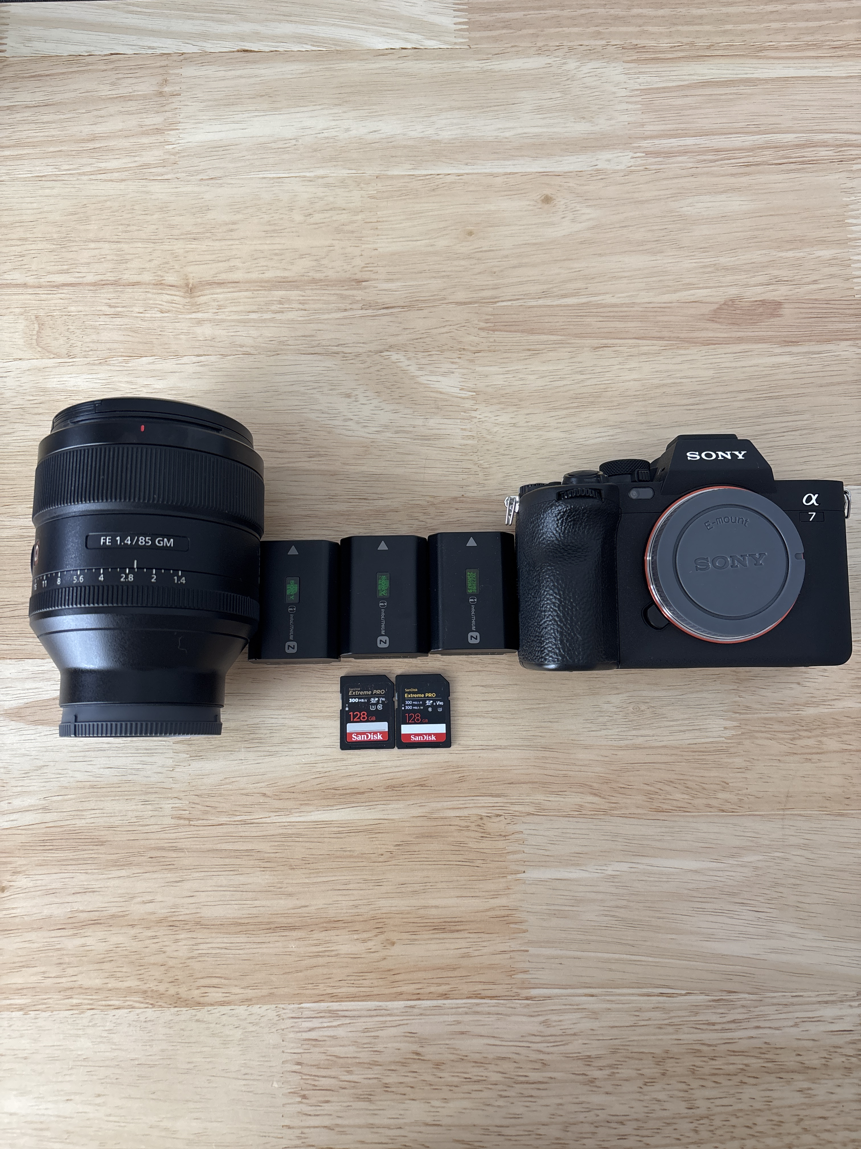 Sony a7iv 4k mirrorless camera + sony fe 1.4/85 gm lens