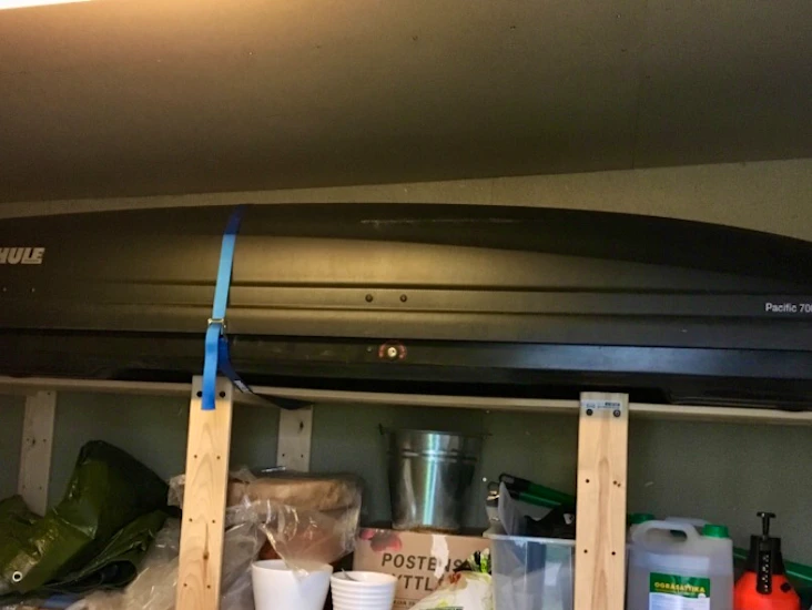 Thule pacific 700 svart