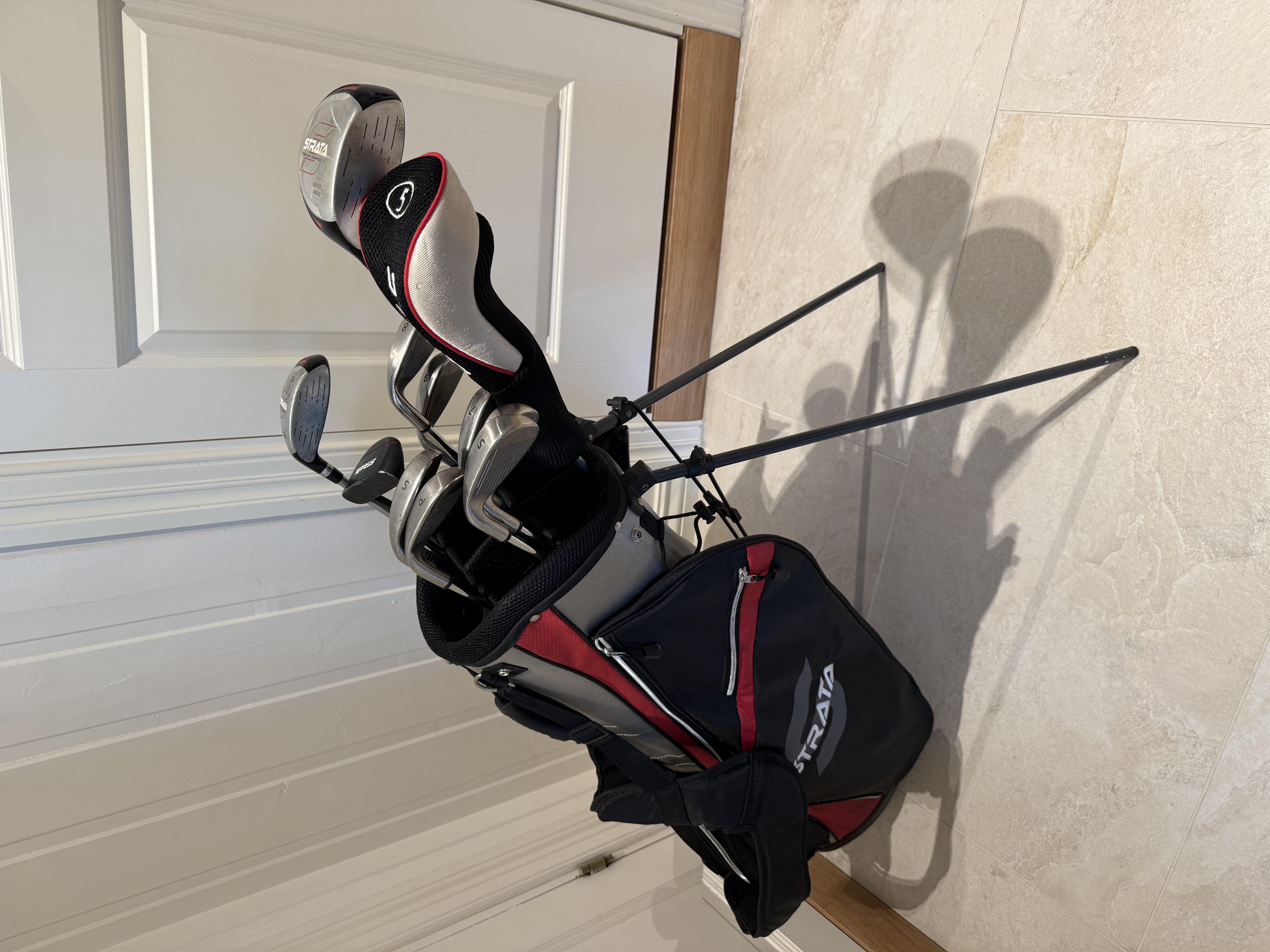 Komplett golfsett fra strata