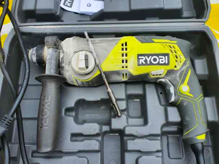 Ryobi borrhammare