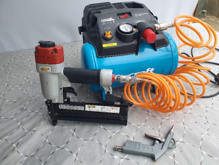 Spikpistol för 20-50 mm spik (dyckert)