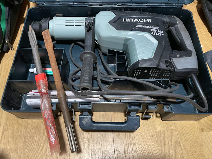 Stor bilmaskin (kombi) hitachi