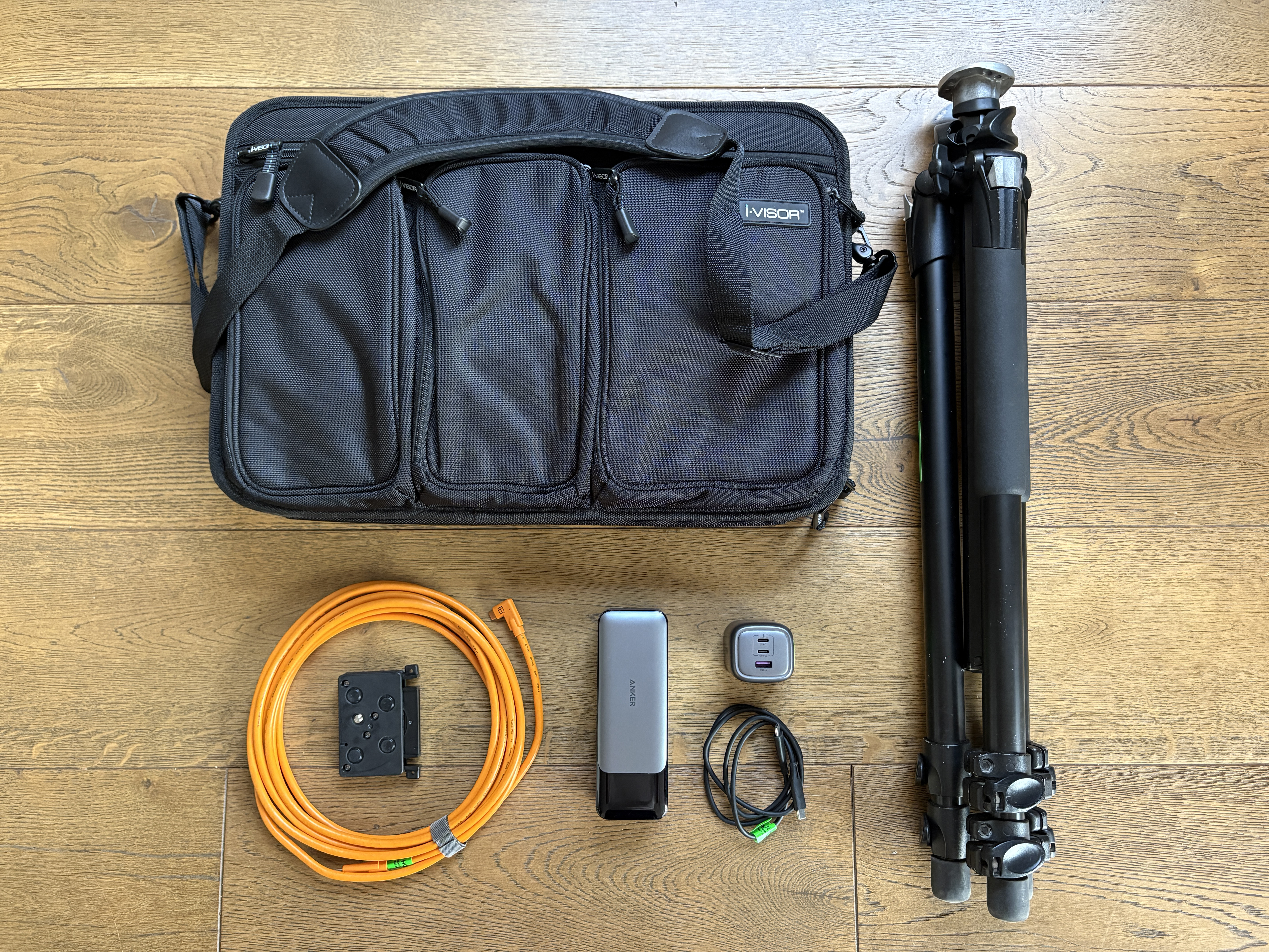 Digi bundle - seaport i-visor latop case + tripod + usb c tether lead + tether