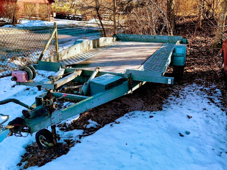 Biltransportsläp enkelaxel totalvikt 1500 kg