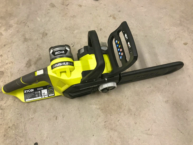 Ryobi motorsåg ocs1830 18v one+ batteridriven