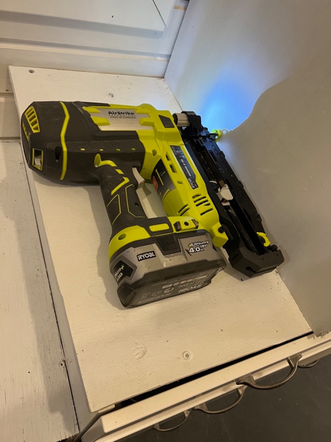 Ryobi dykkertpistol