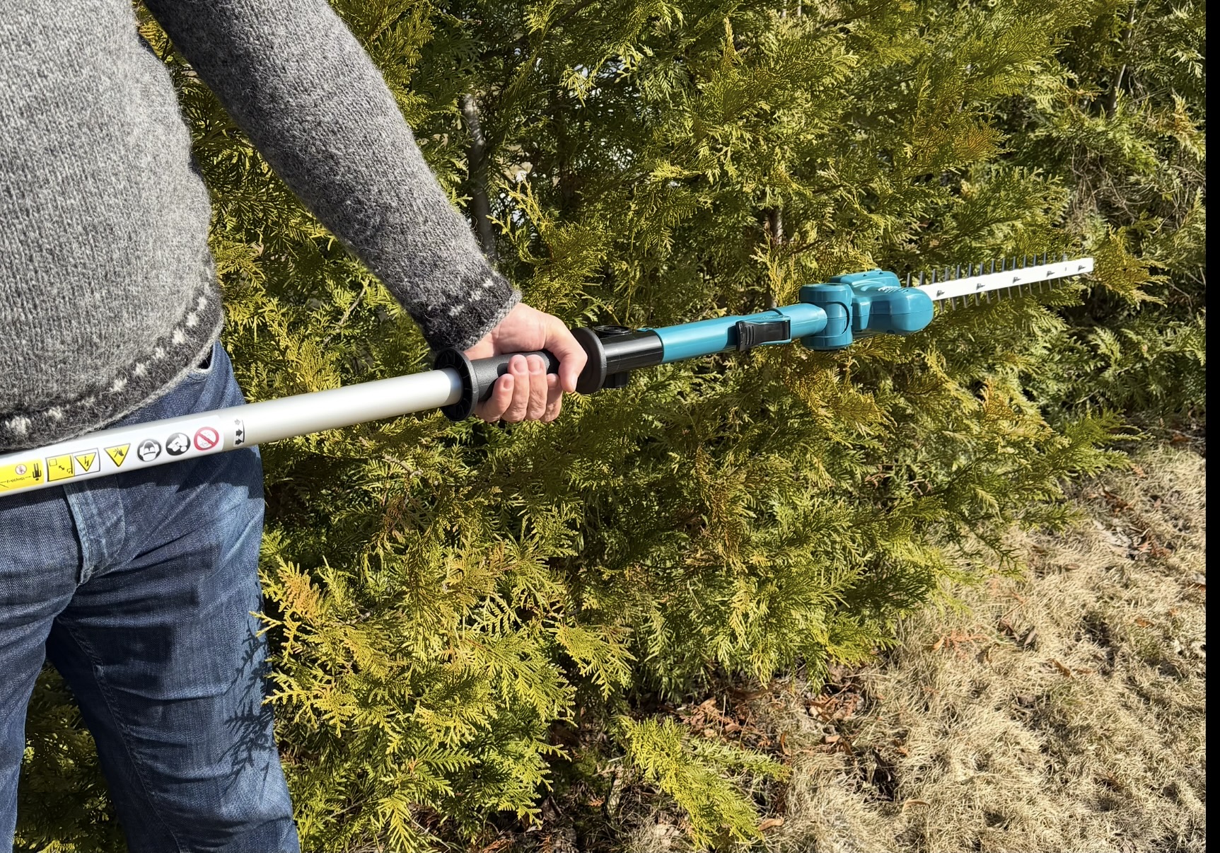 Makita akkukäyttöinen pensasleikkuri