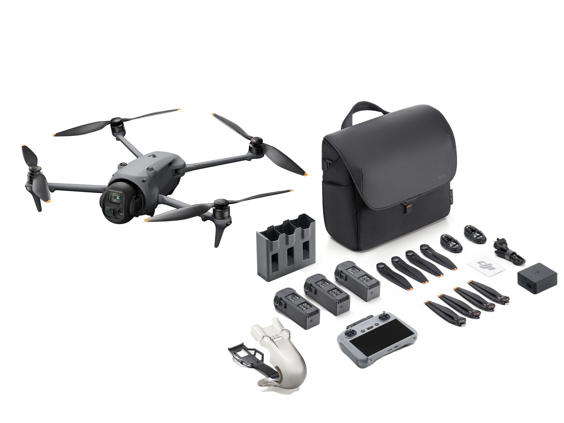 Mavic 4 pro fly more combo 