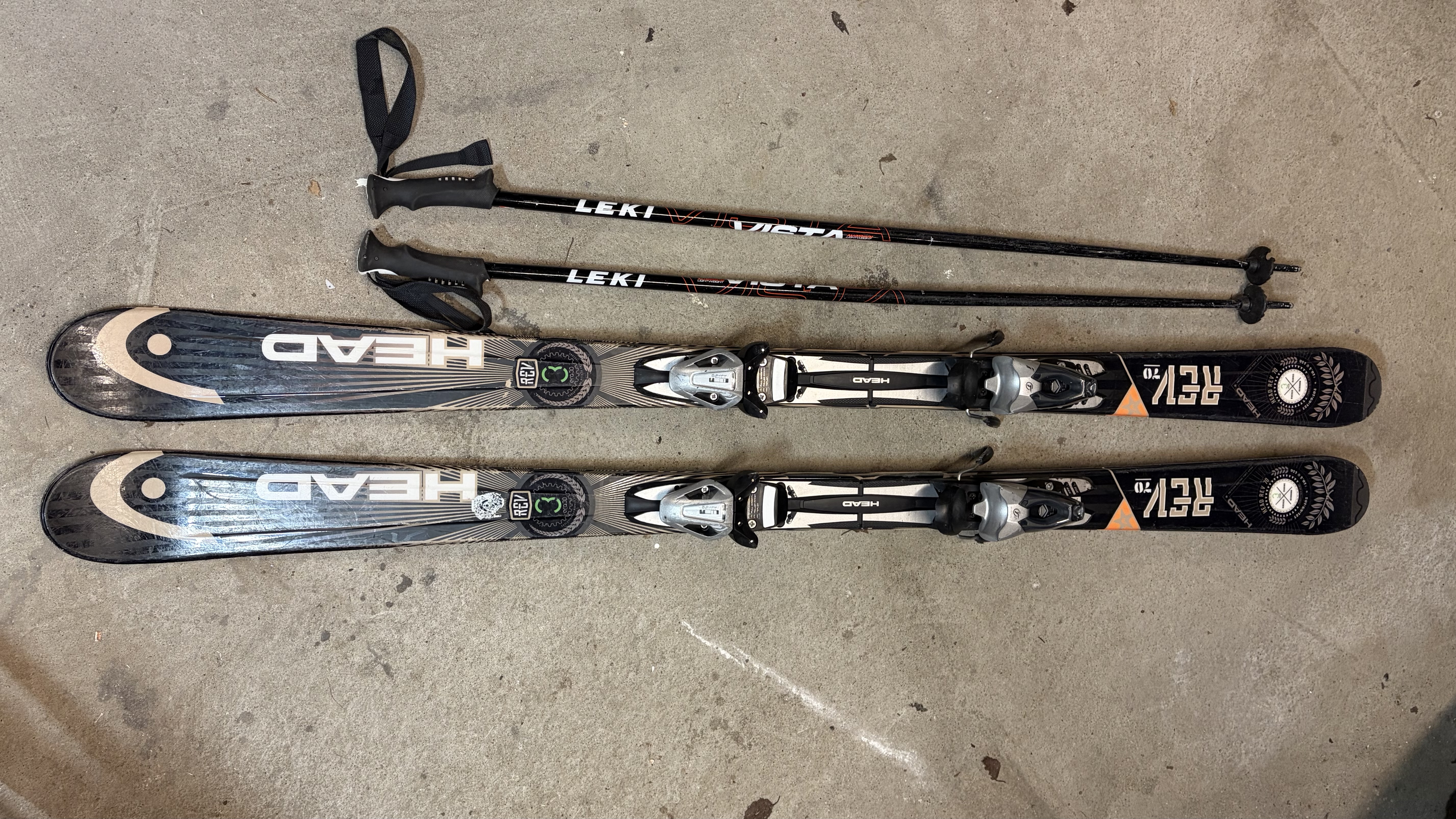 Slalomski (carvingski) inkl staver og sko