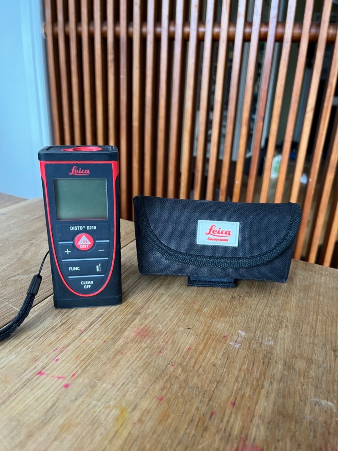 Leica avståndsmätare