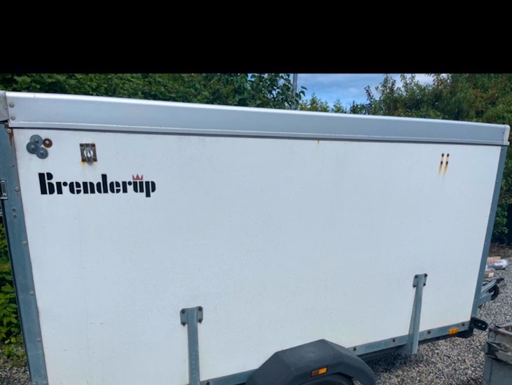 Skapehenger til leie