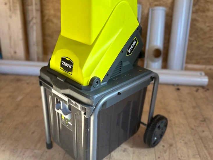 Ryobi kompostkvarn / flismaskin