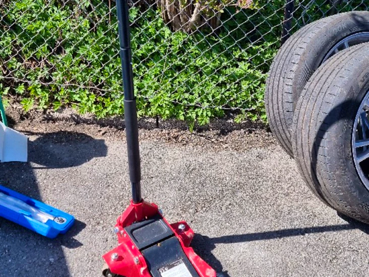 2.5tonn lav profil biljekk for elbil