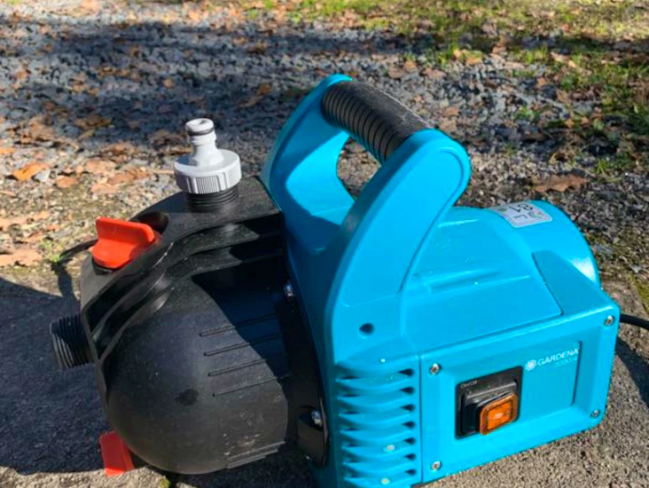 Vattenpump för pool