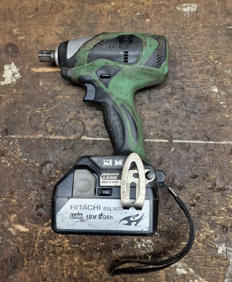 Mutterdragare hikoki wr18dbdl