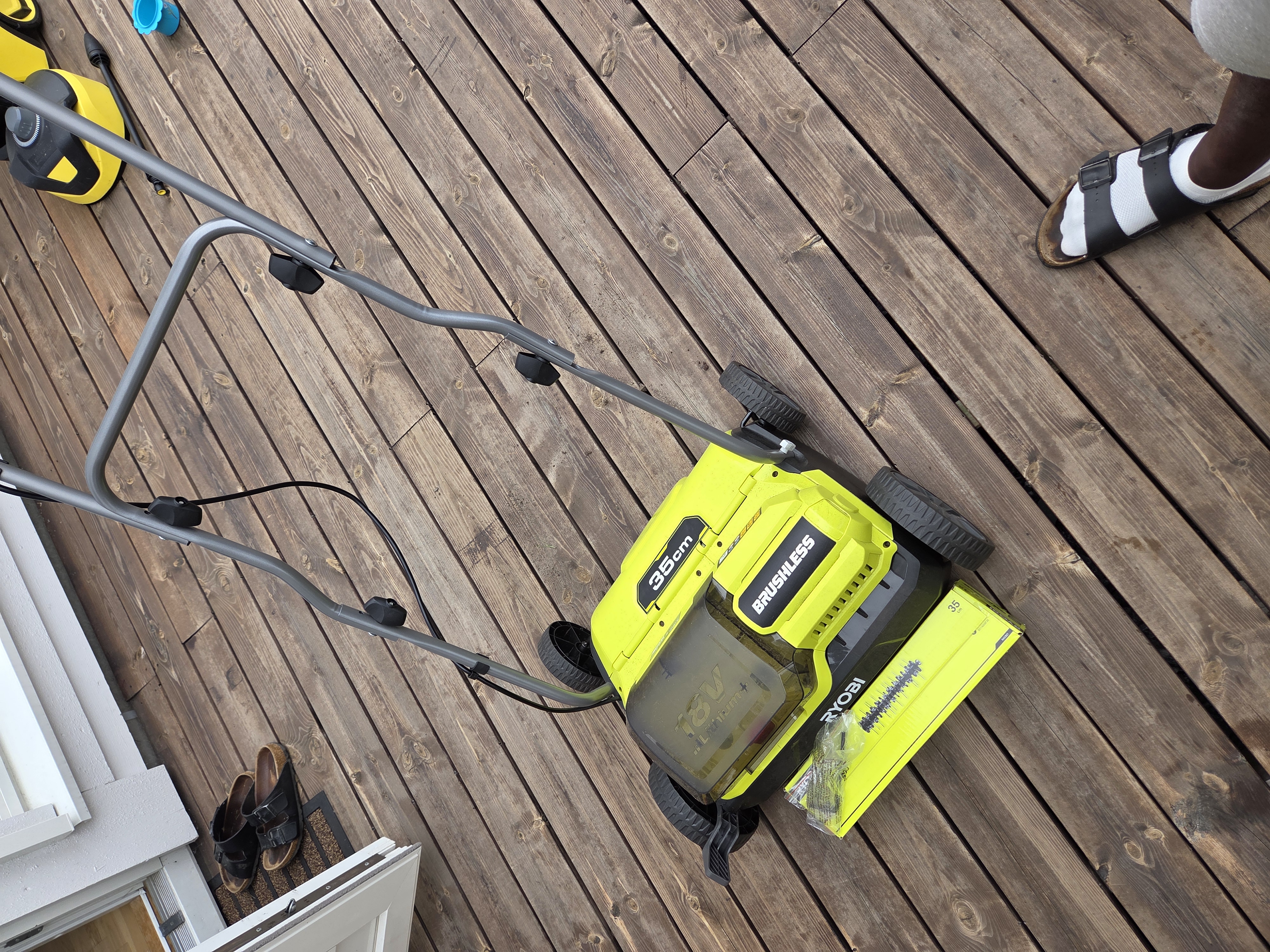 Ryobi 18v vertikalskjærer (one+‑system)