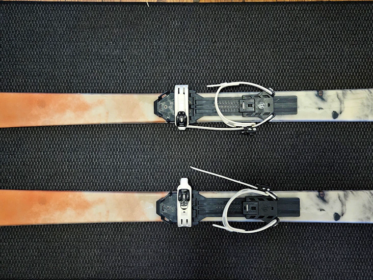 Oac xcd gt 160 -liukulumikengät + sauvat