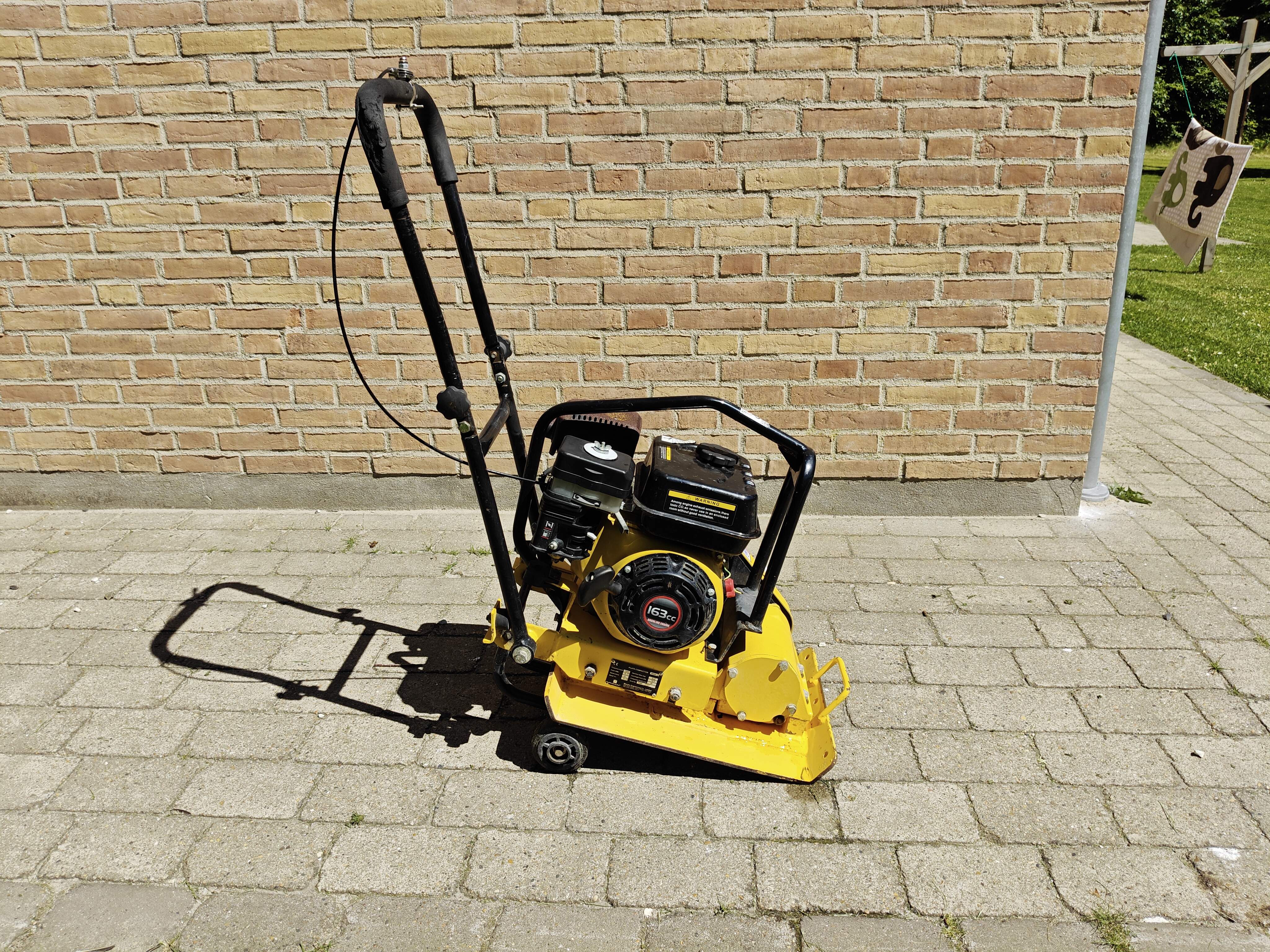 Pladevibrator, 62 kg