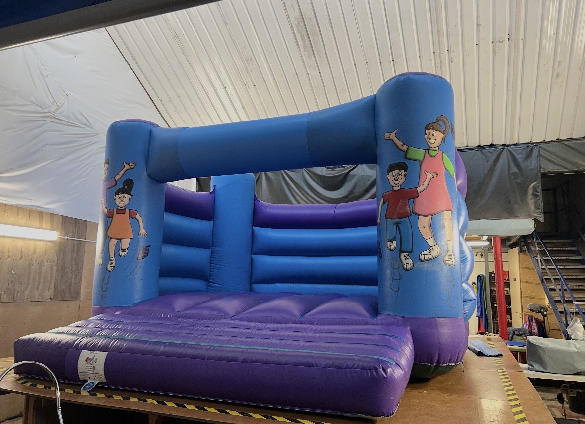 Bouncy castle 