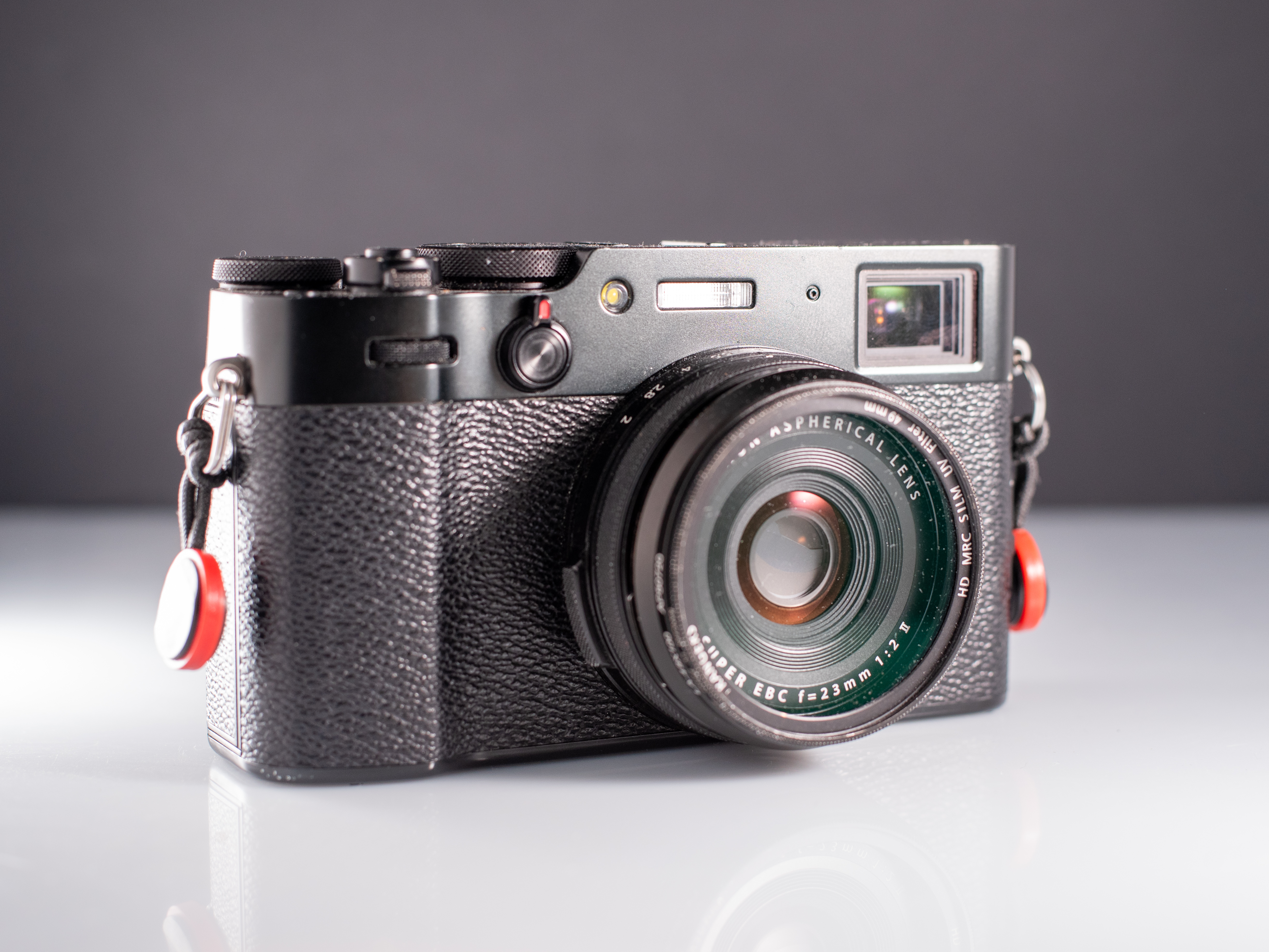Fujifilm x100v