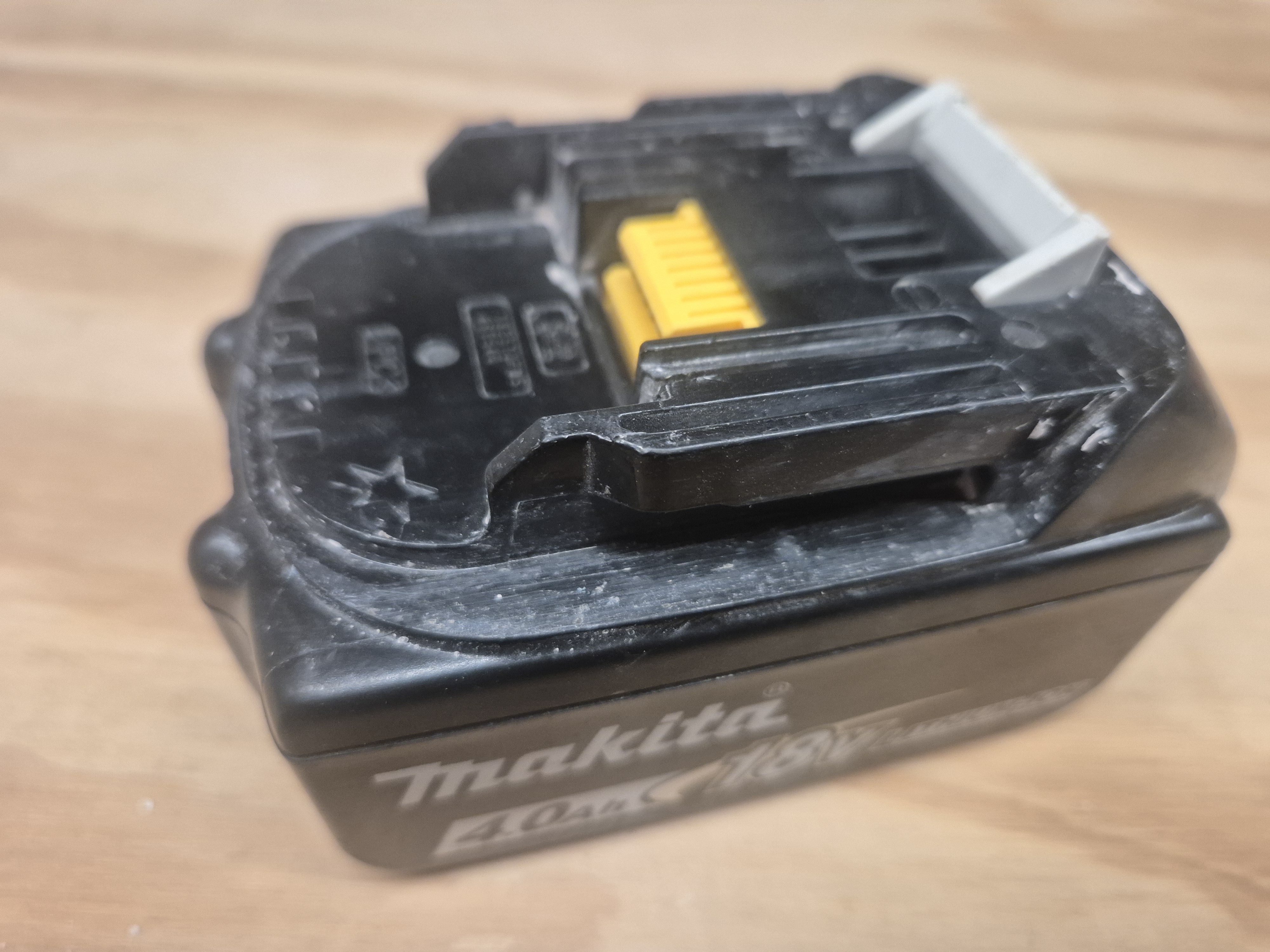 Makita bl1840b 18v 4,0ah batteri nr. 2