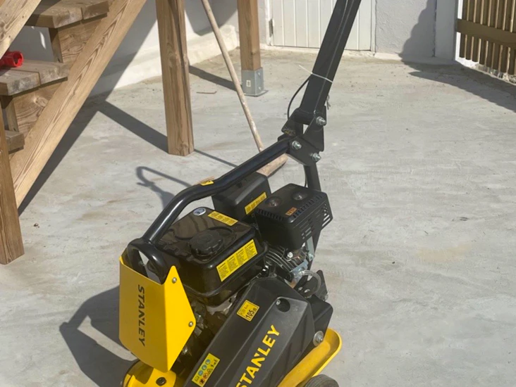 Vibratorplatta sgc-11000n 4,1 kw11000