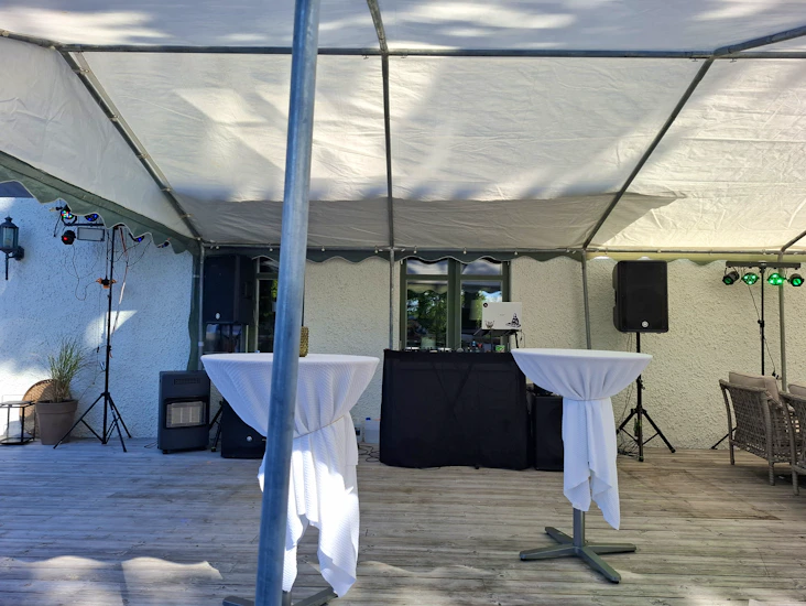 Högtalare inklusive mixerbord