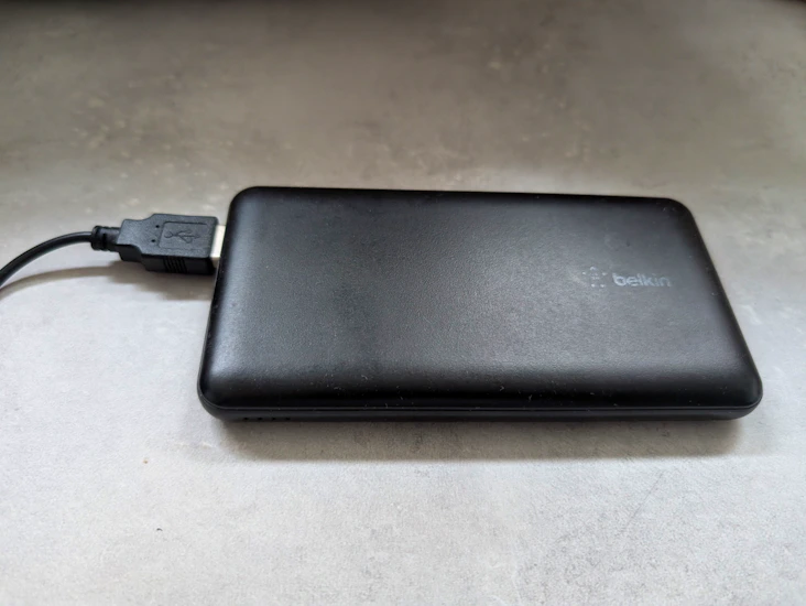 Kraftfull och slimmad powerbank