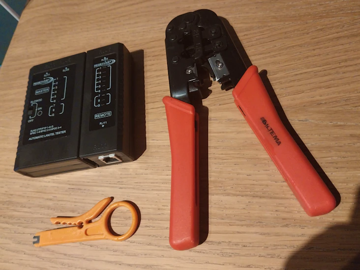 Verktyg + borr för nätverkskabel