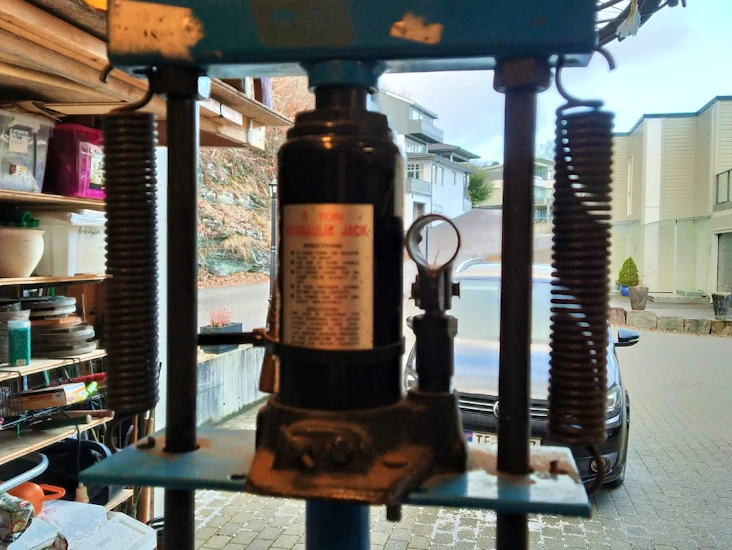 Verkstedspresse 5 tonn