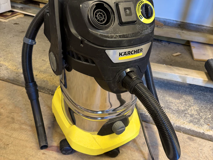 Kärcher grovdamsugare