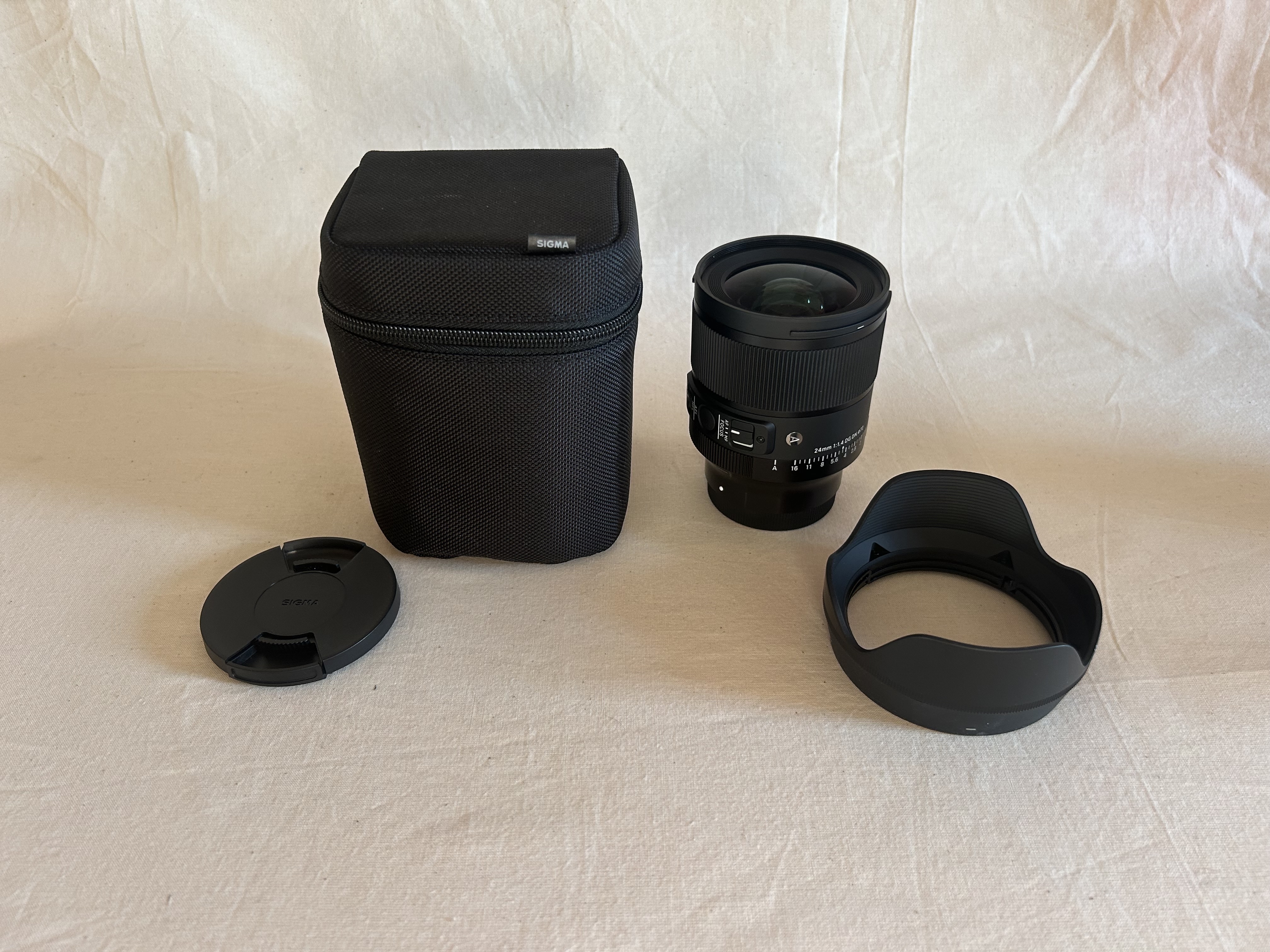 Sony e mount - sigma 24mm f1.4 art lens 