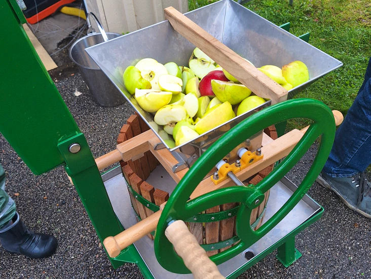 Äppelpress och kross