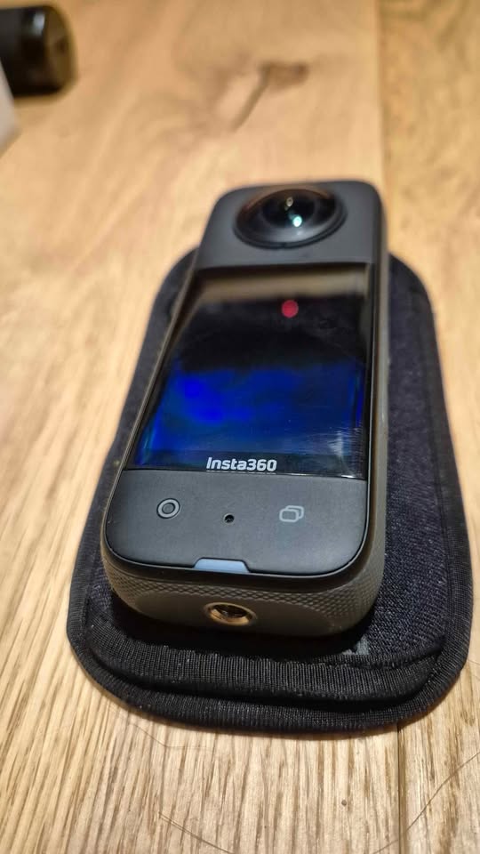 Insta 360 x3 camera with invisible selfie stick