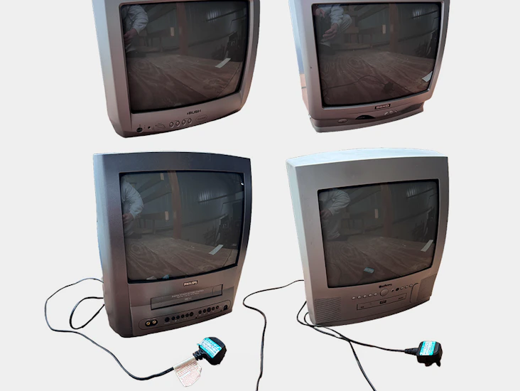 X4 11" vintage crt tv bundle – fully functional props