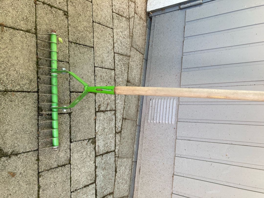 Vertikalskärare / gräsmatteluftare 