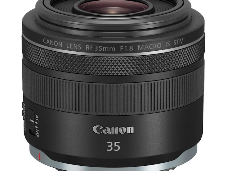 Canon rf 35mm f/1.8 is macro stm
