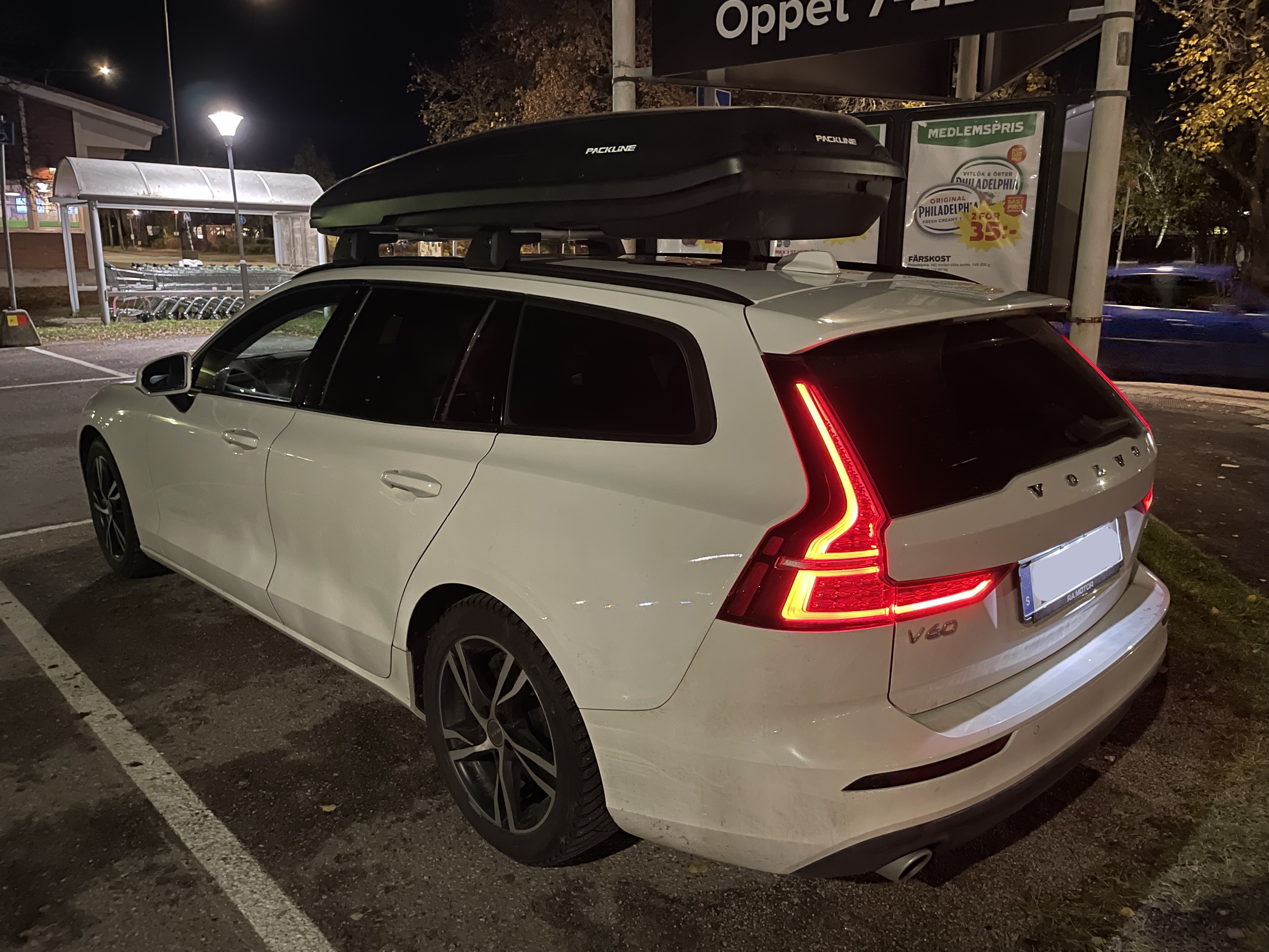 Packline takbox med volvo original takräcken