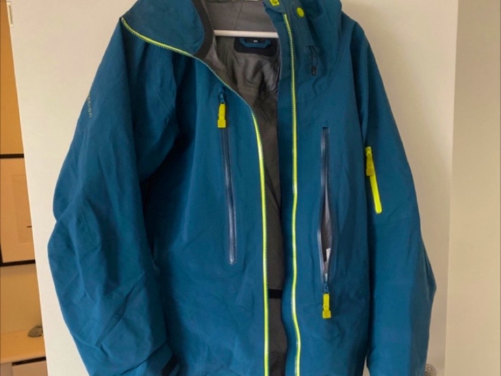 Sweet skalljakke/skijakke i str. m (herre)