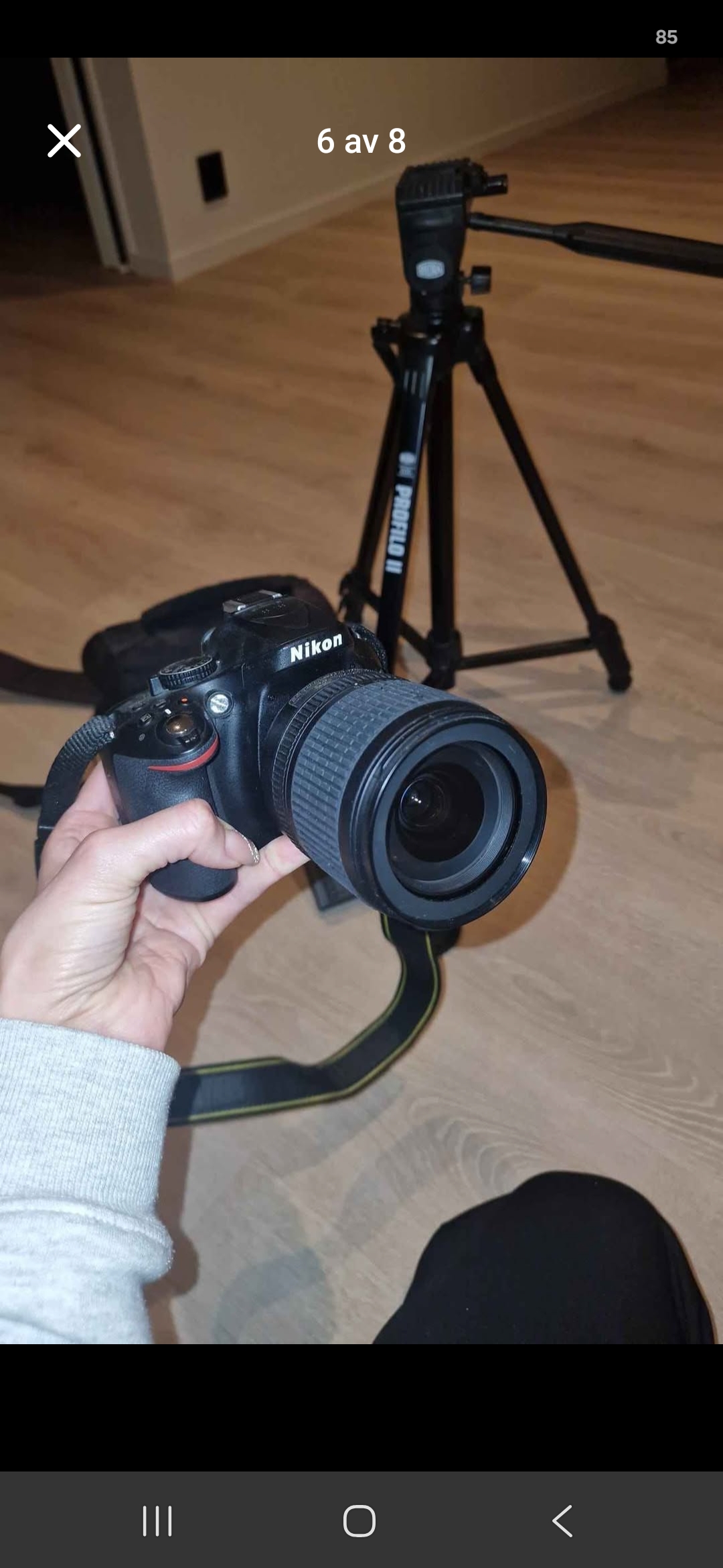 Kamera med stand. lys hvis ønskes