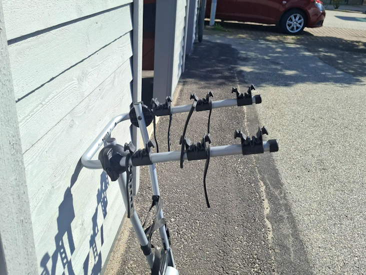 Thule hang on tilt 972