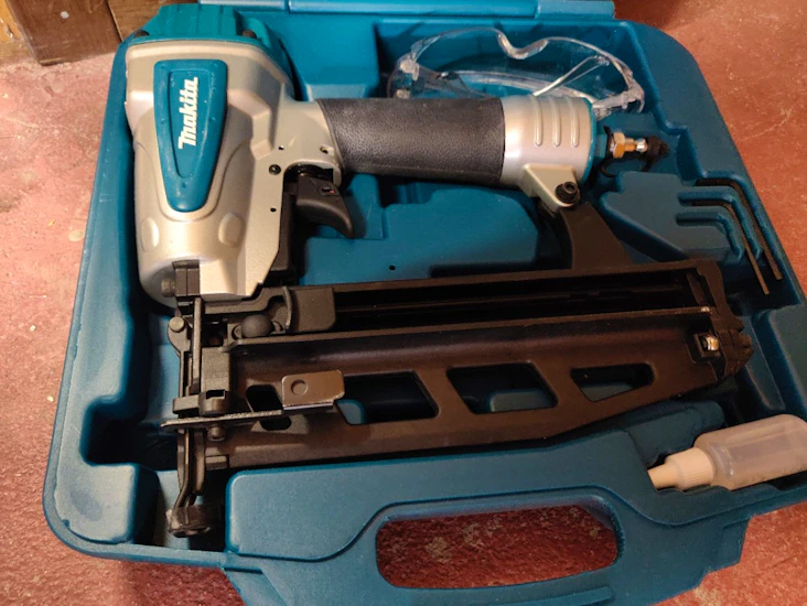 Dyckertpistol för 1,6 mm dyckert