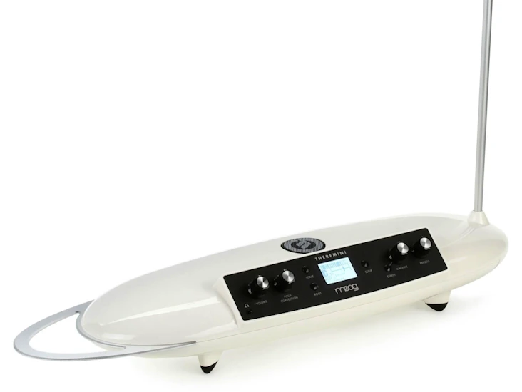 Moog theremini theremin with assistive pitch correction
