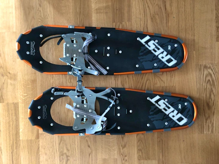 Crest snowshoes