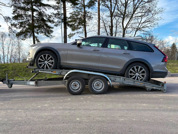 Biltransport 2500 kg