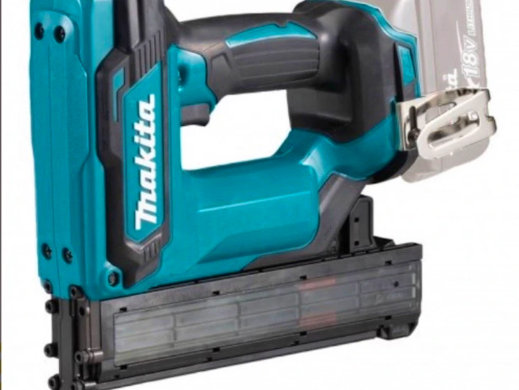 Makita dykkert-/spikerpistol på batteri